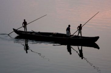 Country boat on Ashtamudi Lake, Kollam 
Photo Credit: Incredible India