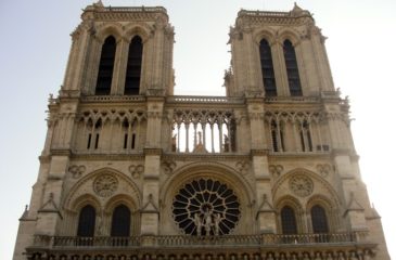Notre Dame de Paris 
Photo Credit: Dmitriy Andreyev