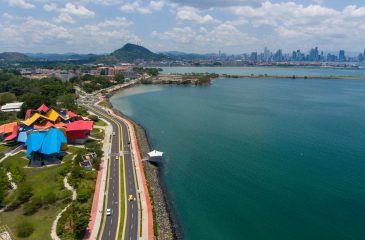 Rent bikes for a leisurely ride along the water, with great views of the skyscrapers and the Biomuseo, designed by Frank Gehry // Photo Credit to Panama Tourism Authority
